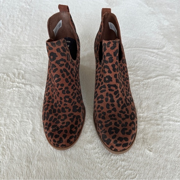 TOMS Kallie Women’s Wedge Booties Dark Ember Leopard Suede Size 8.5 NWT - Picture 6 of 11